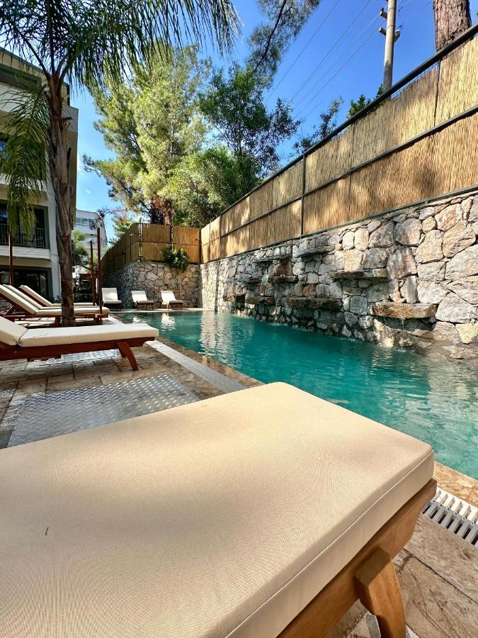 Esmahan Forest And Pool By Zehra Suites Μαρμαρίς Εξωτερικό φωτογραφία